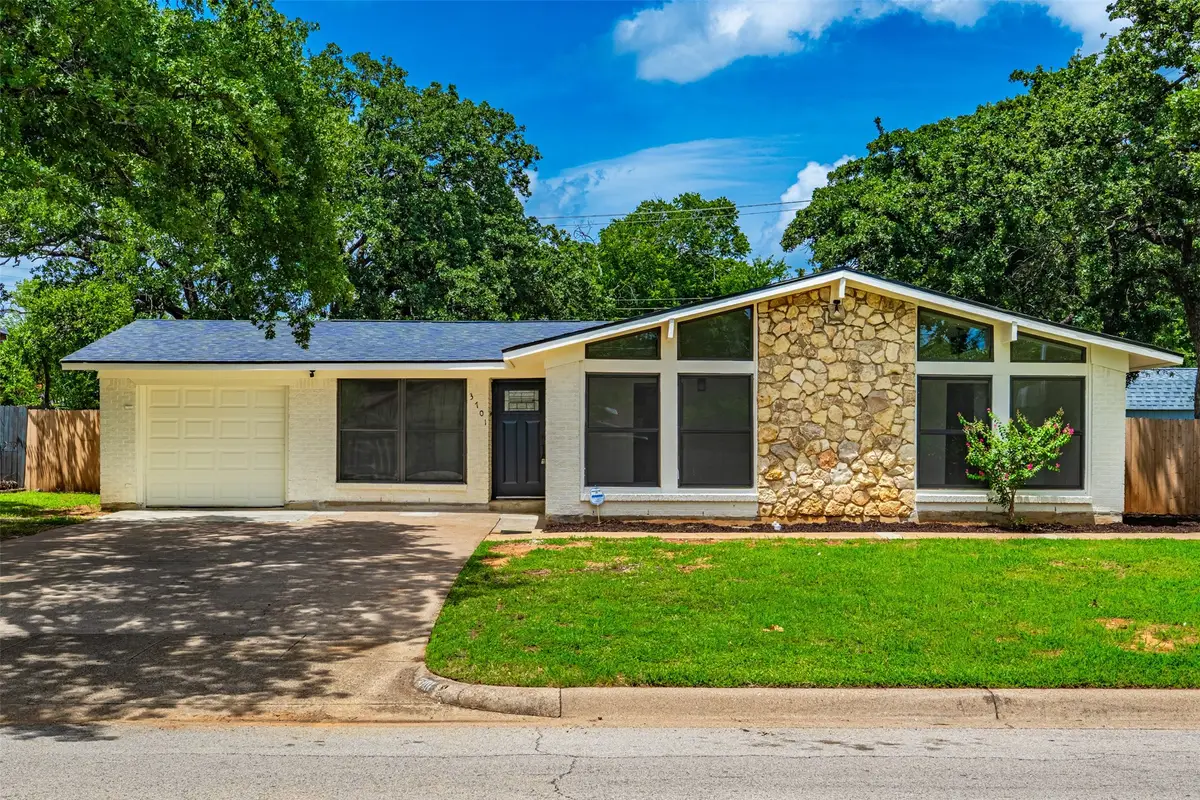 3701 Alhambra Drive, Forest Hill, TX 76119 - #1