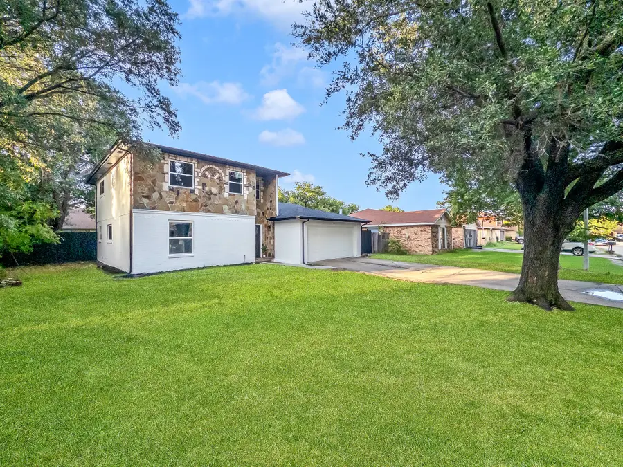 834 Brian Drive, Grand Prairie, TX 75052 - #3