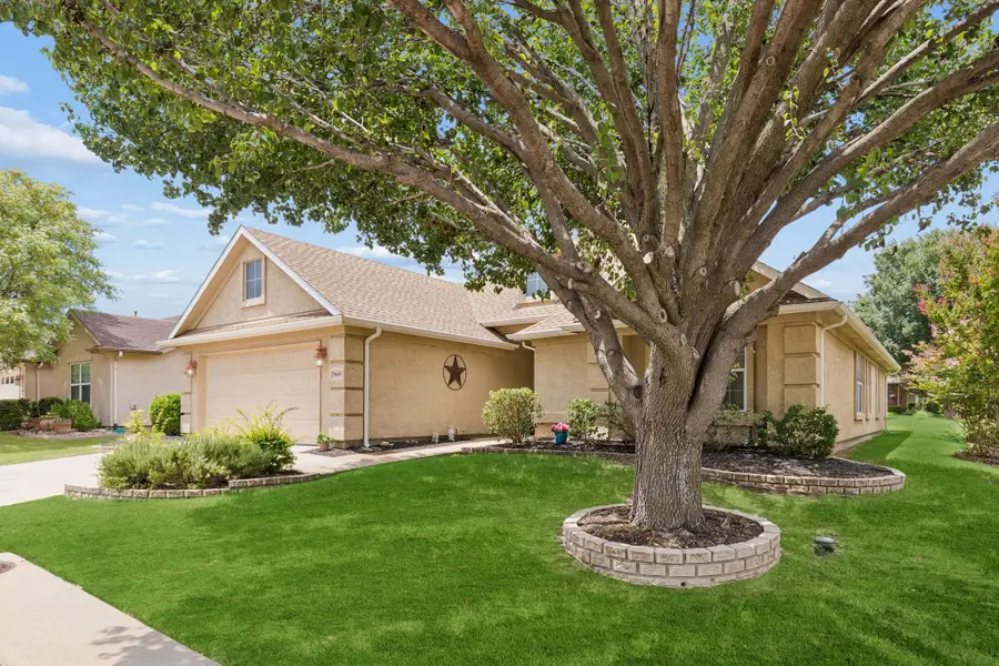 9600 Applewood Trail, Denton, TX 76207 - #2