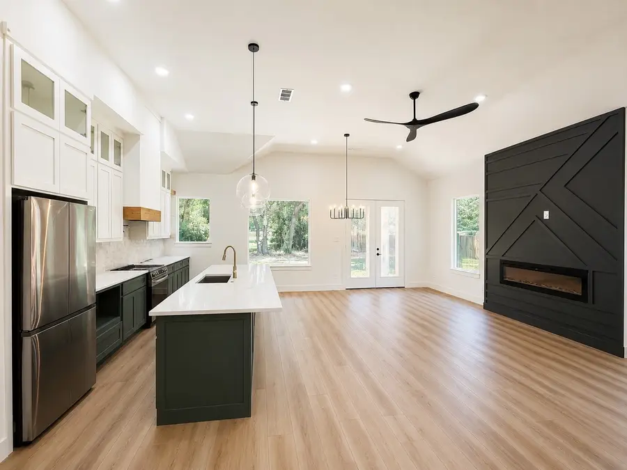 3804 De Maggio Avenue, Dallas, TX 75210 - #2