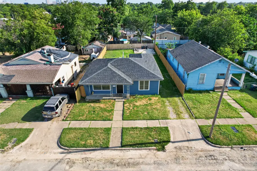 917 E Jessamine Street, Fort Worth, TX 76104 - #2