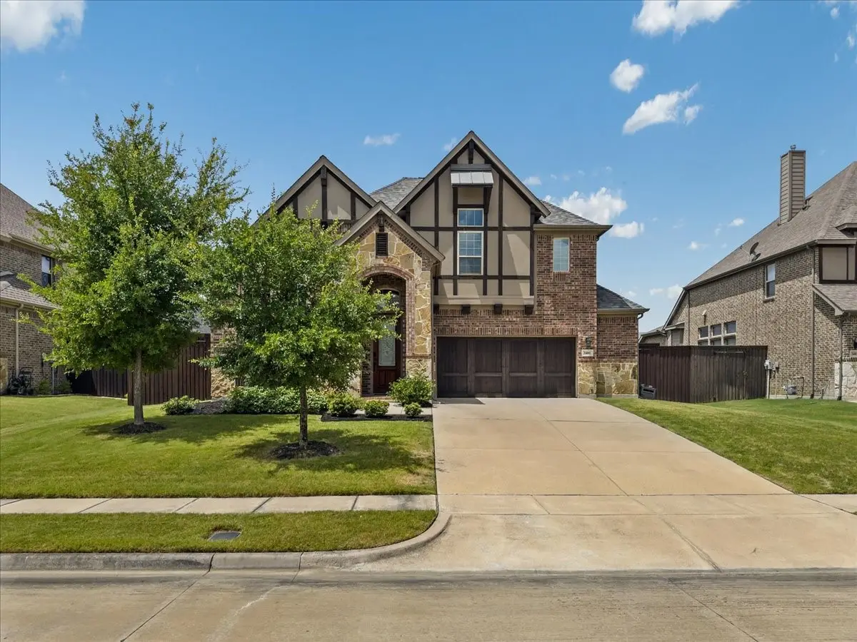 3401 Willow Brook Drive, Mansfield, TX 76063 - #1