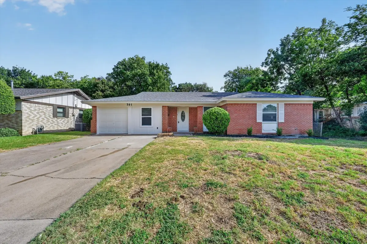 301 E Fuller Drive, Euless, TX 76039 - #1