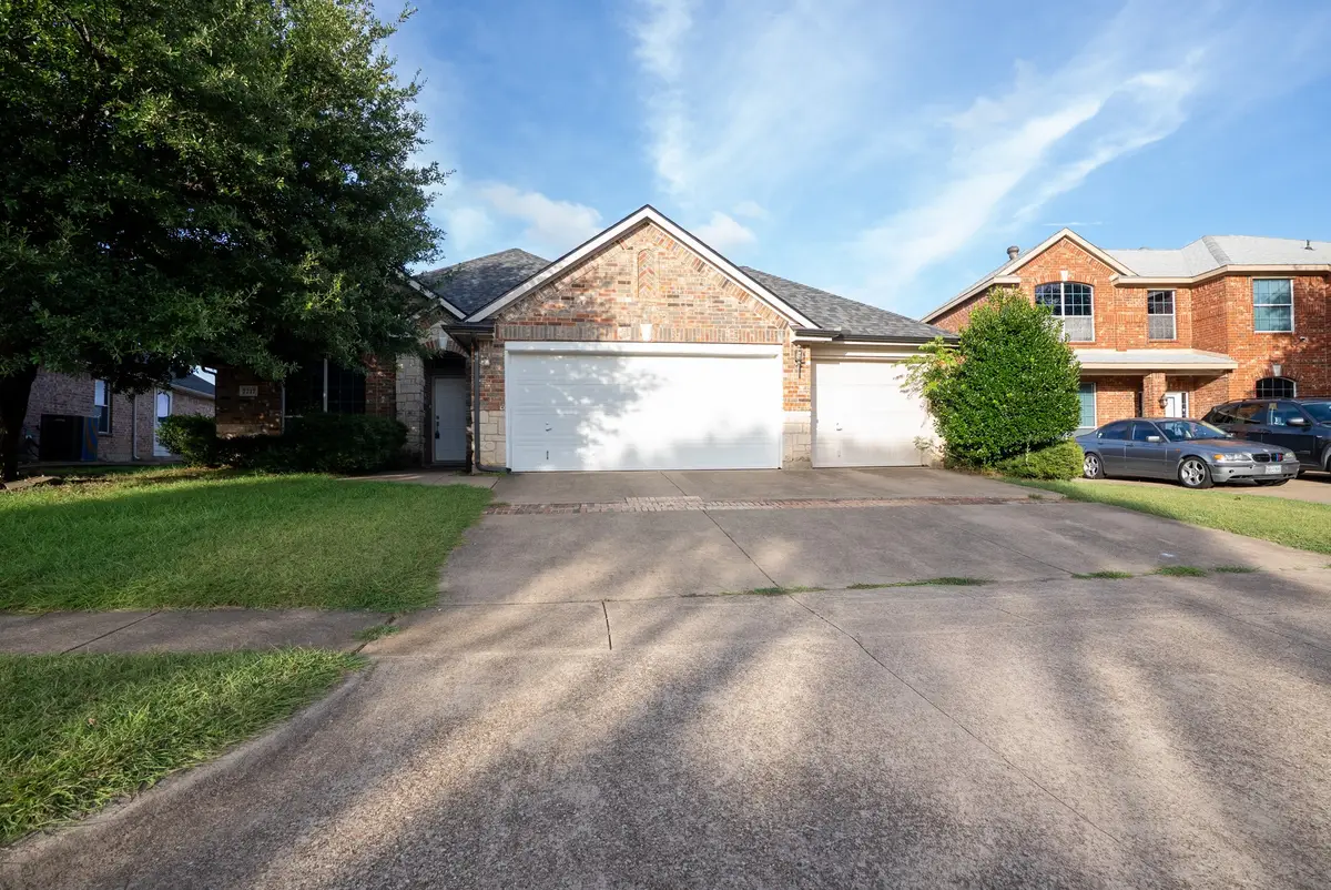 7717 Decoy Drive, Arlington, TX 76002 - #1