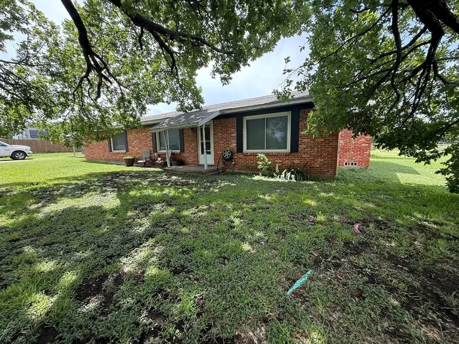 4324 W Park Row Boulevard, Corsicana, TX 75110 - #2