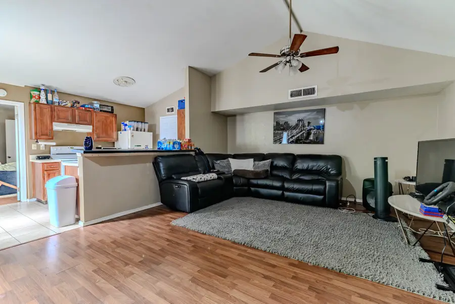 434 Pogue Street, Cedar Hill, TX 75104 - #2
