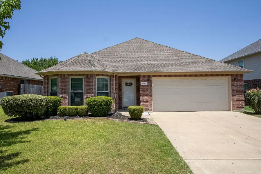1613 Cowtown Drive, Mansfield, TX 76063 - #2
