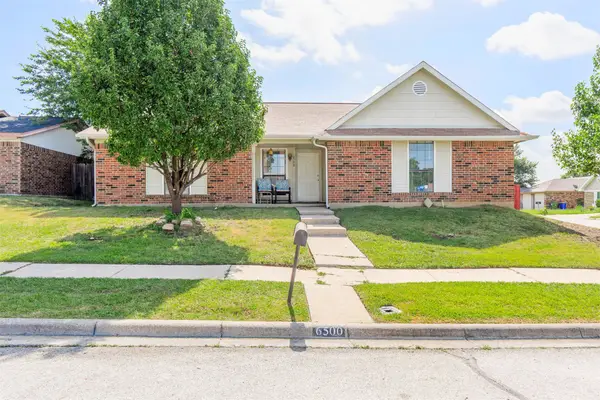 6500 Hughes Drive, Watauga, TX 76148