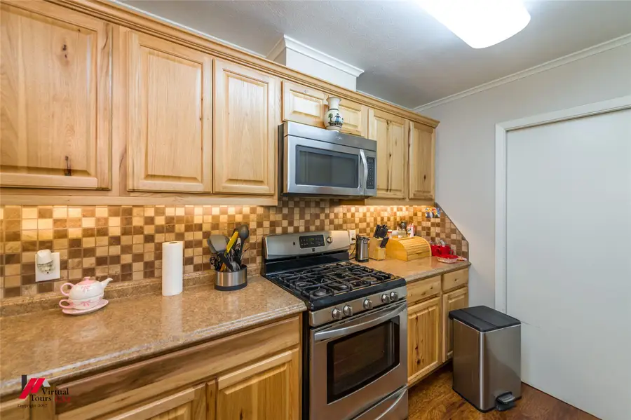 9241 Hillside Avenue, Shreveport, LA 71118 - #3