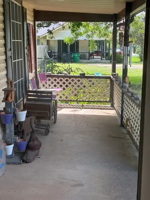 102 E 14th Street, Joshua, TX 76058 - #3
