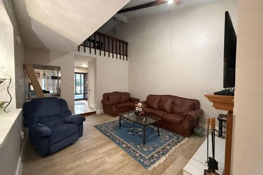 518 Campana Court, Irving, TX 75061 - #2