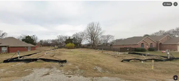 1065 Bayport Drive, Lancaster, TX 75134