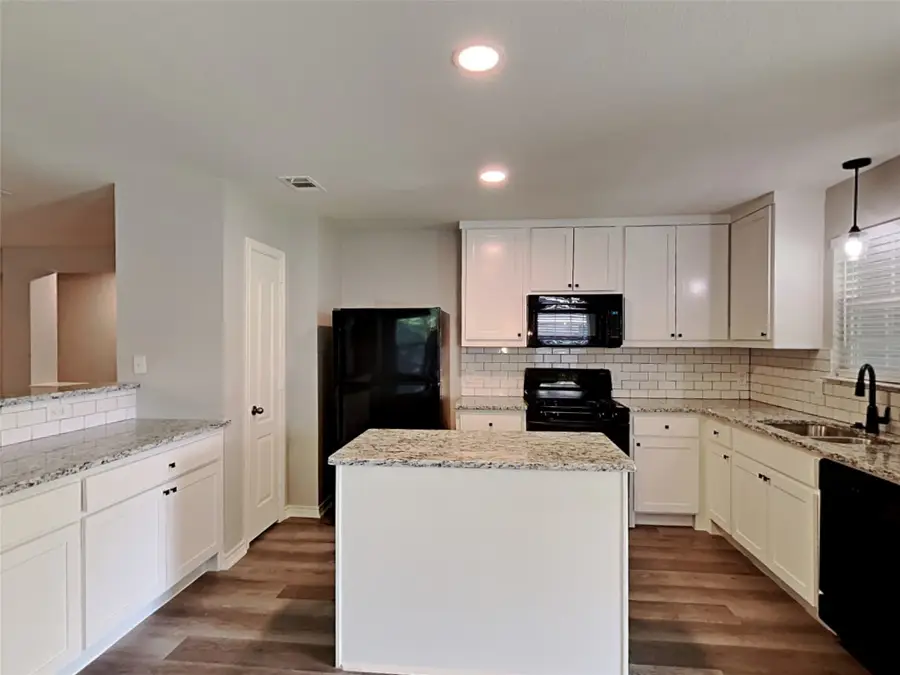 2161 Lone Pecan Drive, Mesquite, TX 75181 - #2