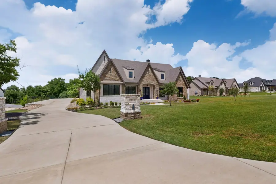 413 Charlie Joseph Drive, Van Alstyne, TX 75495 - #3