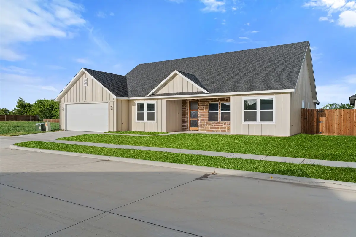 548 Highview Court, Godley, TX 76044 - #1