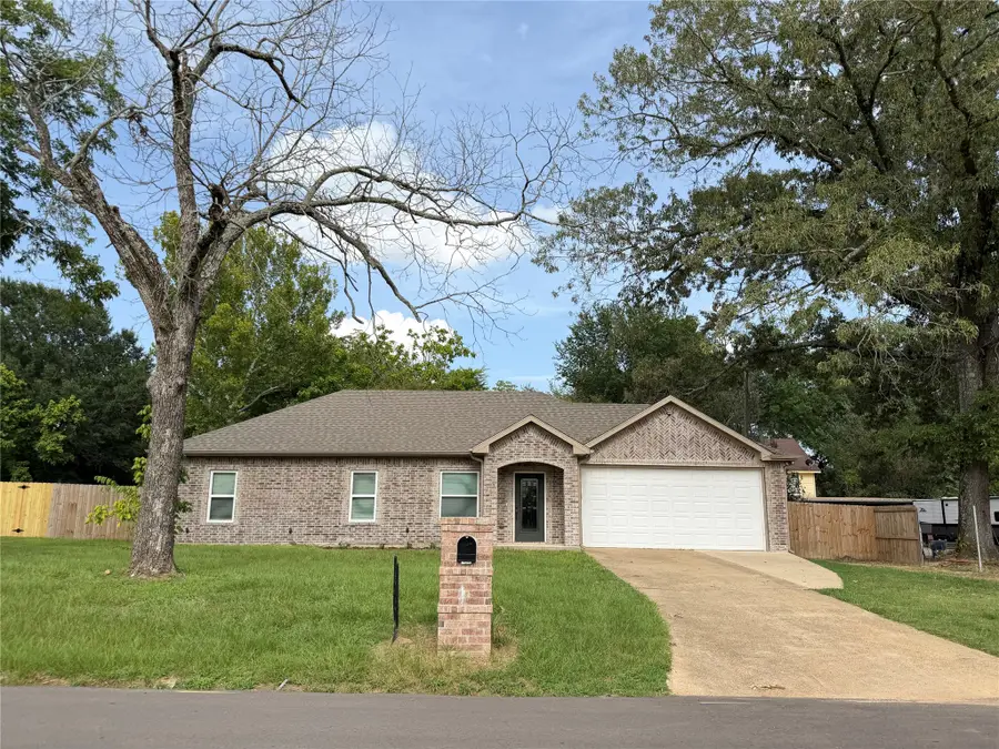 449 Cypress Street, Pittsburg, TX 75686 - #2