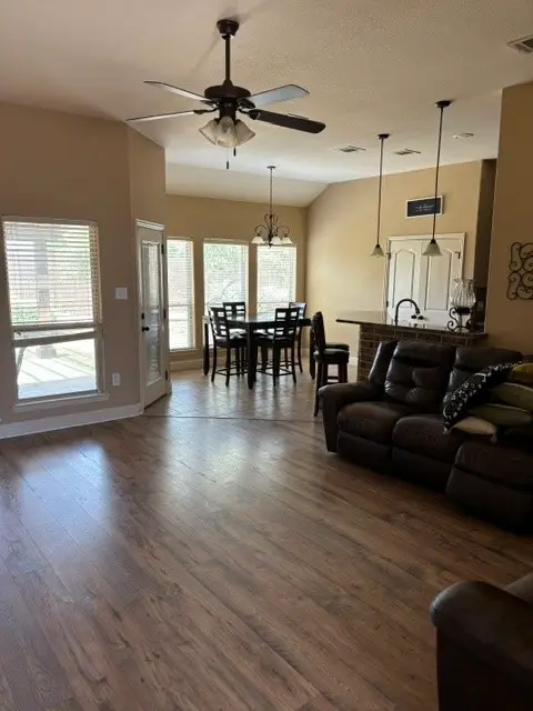 209 Newcastle Street, Waxahachie, TX 75165 - #2