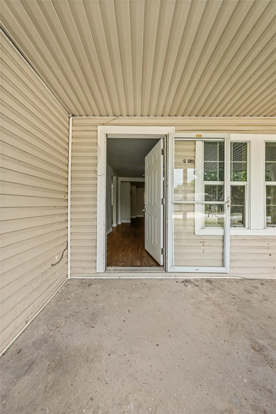 117 N Oak Street, Lacy Lakeview, TX 76705 - #3