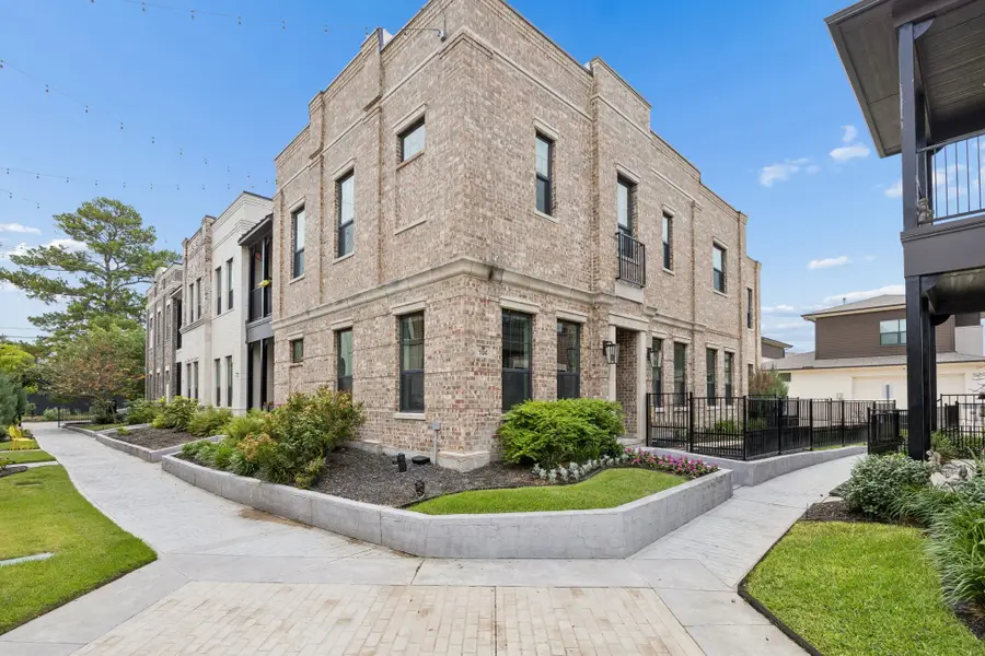 302 Nursery Lane #104, Fort Worth, TX 76114 - #2