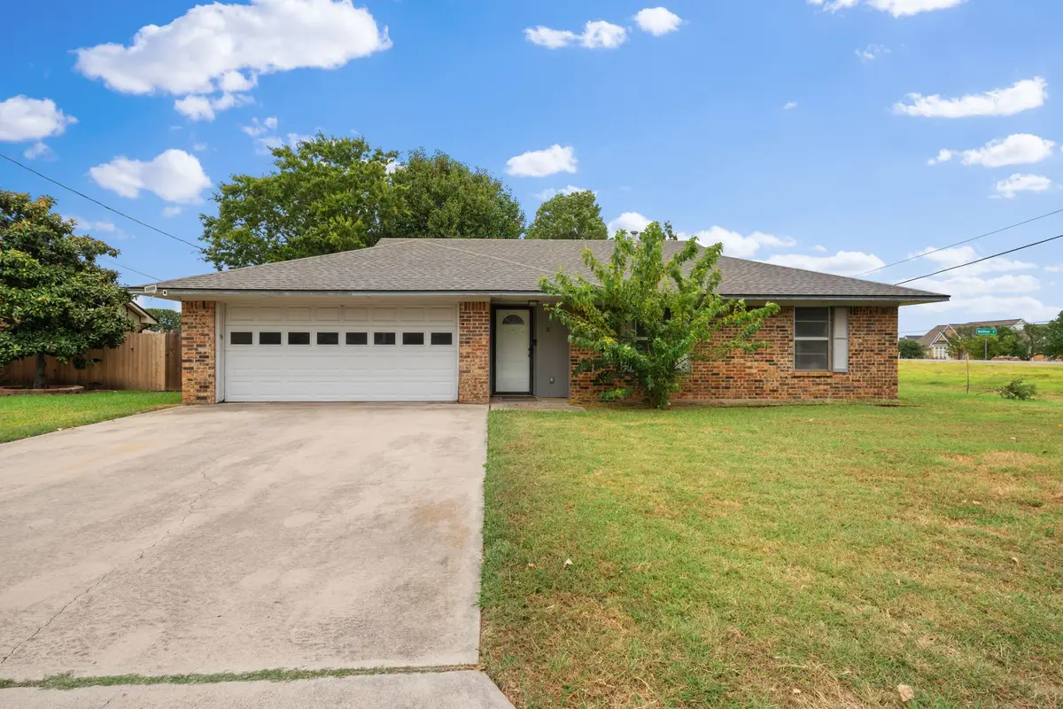 2 Finley Circle, Krum, TX 76249 - #1