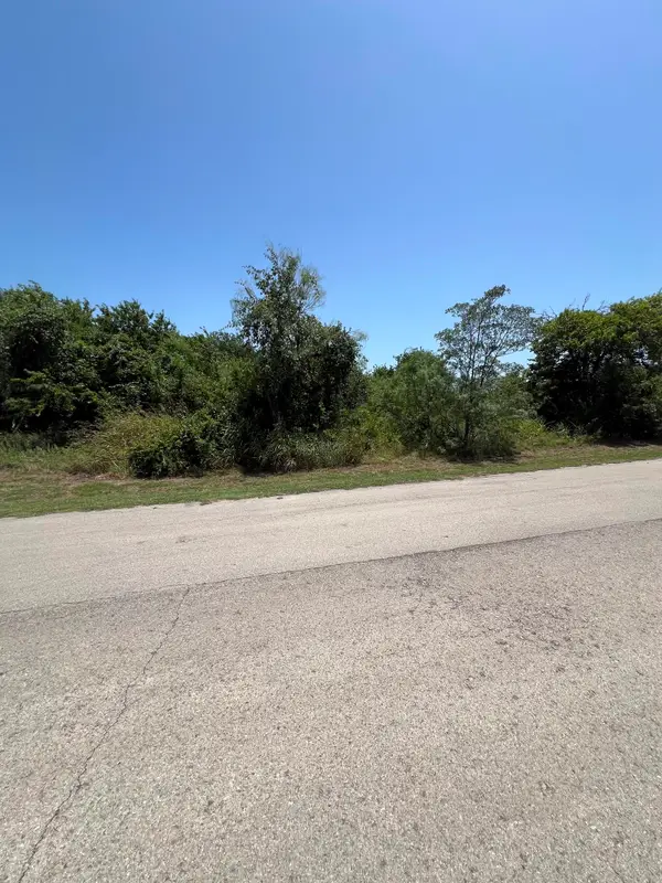 5401 Harrys Place, Fort Worth, TX 76126