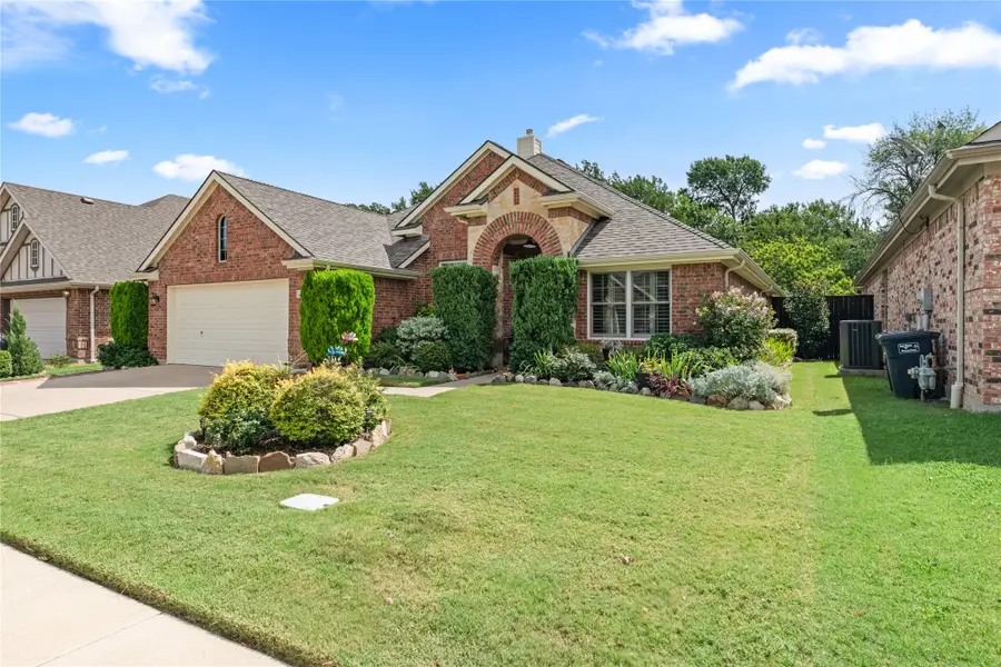 15664 Sweetpine Lane, Justin Roanoke, TX 76262 - #3