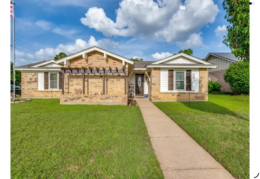 2616 Shady Brook Drive, Bedford, TX 76021 - #2