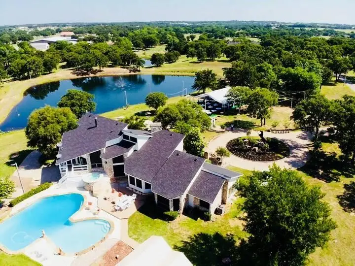 10827 Saint John Road, Pilot Point, TX 76258 - #1