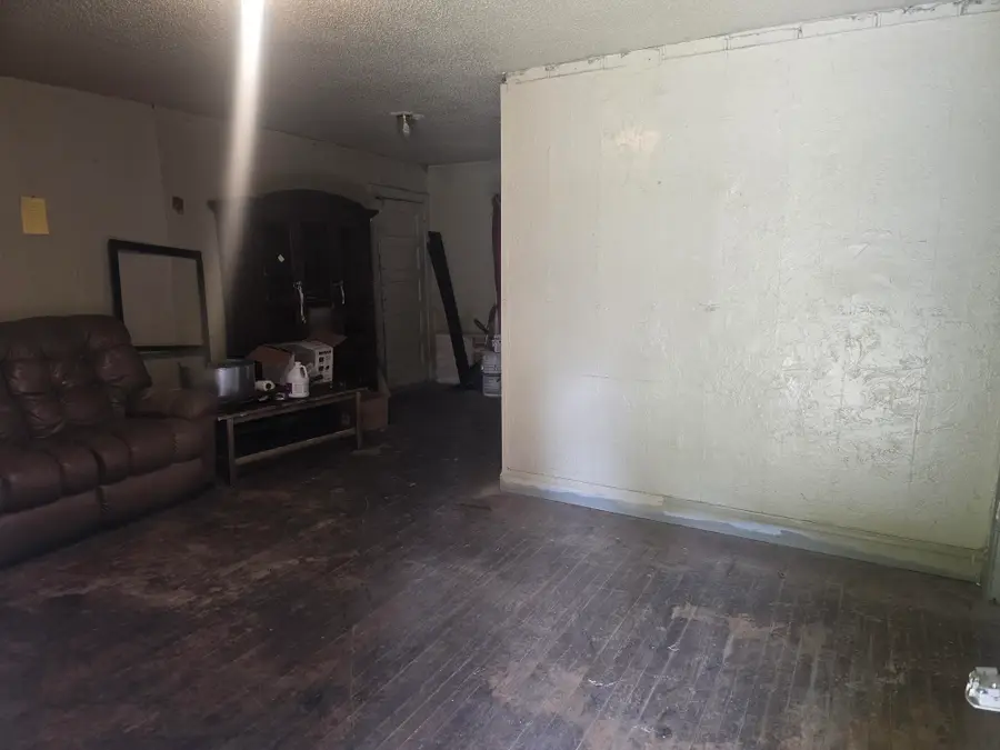 1303 Wesley Street, Greenville, TX 75401 - #3