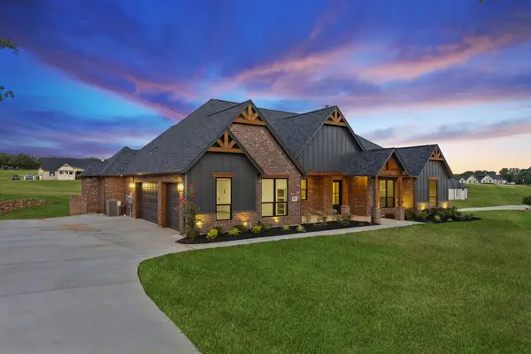 2043 Vaquero Drive, Weatherford, TX 76086