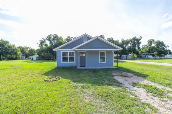 202 Greenmeadow Lane, Clyde, TX 79510