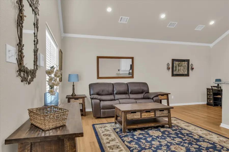 691 Park Street, McGregor, TX 76657 - #2