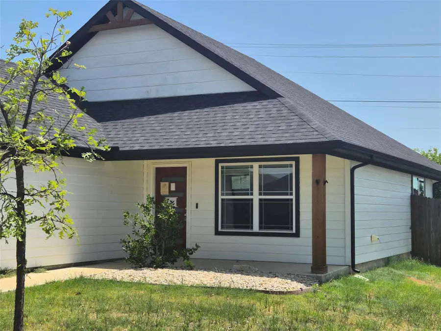 900 Tesslynn Avenue, Godley, TX 76044 - #3