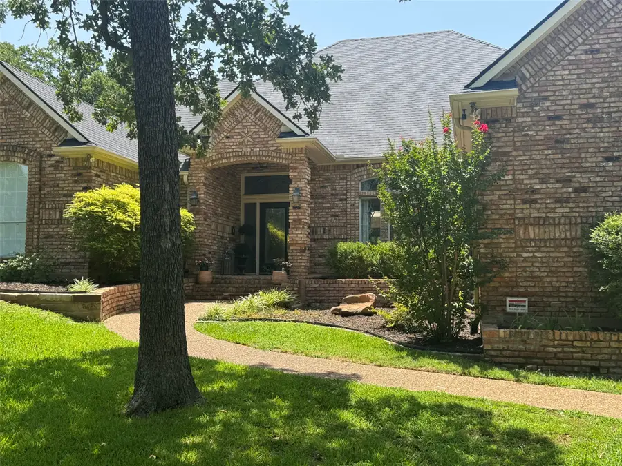 370 Canyon Oaks Drive, Argyle, TX 76226 - #2