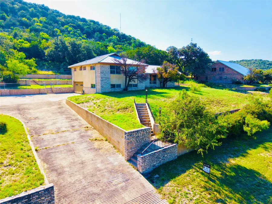 120 Bluebonnet Drive, Junction, TX 76849 - #3