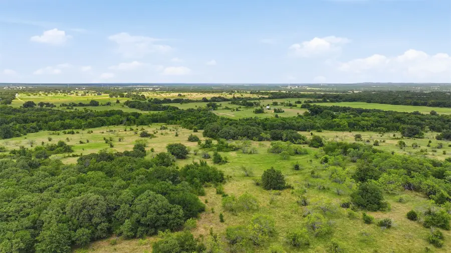 647 County Road 1480, Alvord, TX 76225 - #2