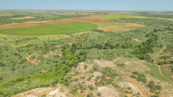 15400 County Road I, Wellington, TX 79079