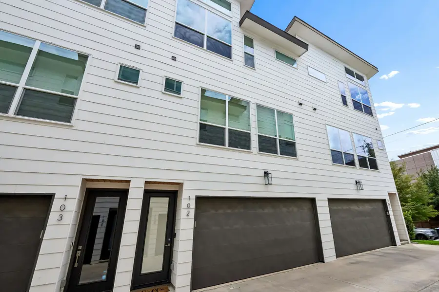 5811 Lindell Avenue #102, Dallas, TX 75206 - #2