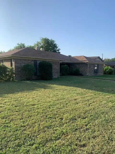 1001 Poplar Street, Benbrook, TX 76126 - #1