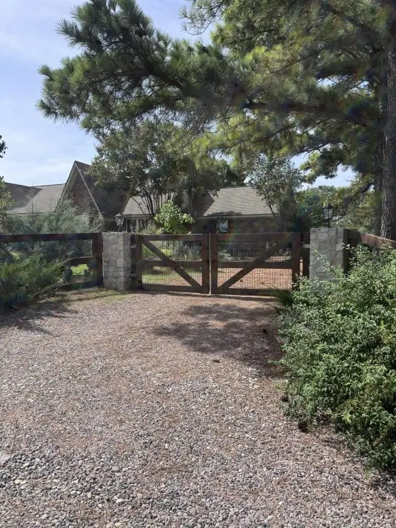 630 Dove Trail, Lewisville, TX 75077 - #2