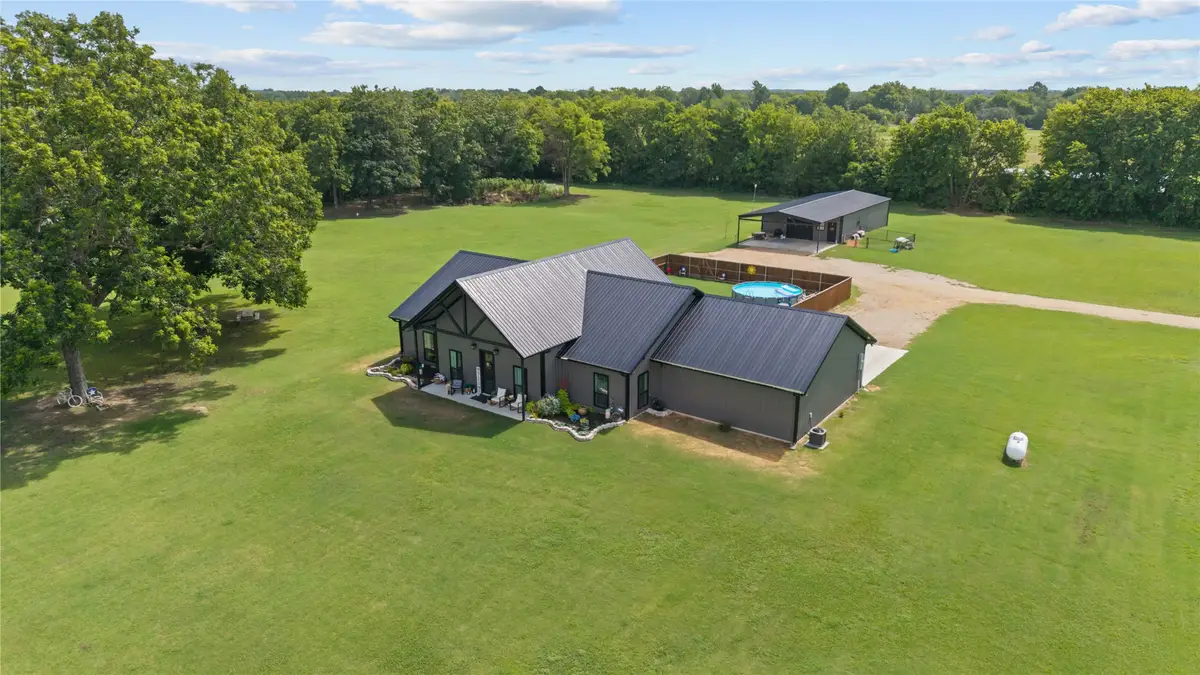 7122 Farm Road 1499, Sumner, TX 75486 - #1