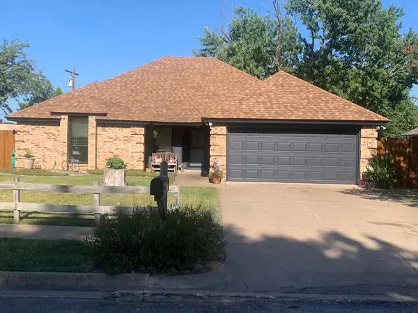 212 Cindy Street S, Keller, TX 76248