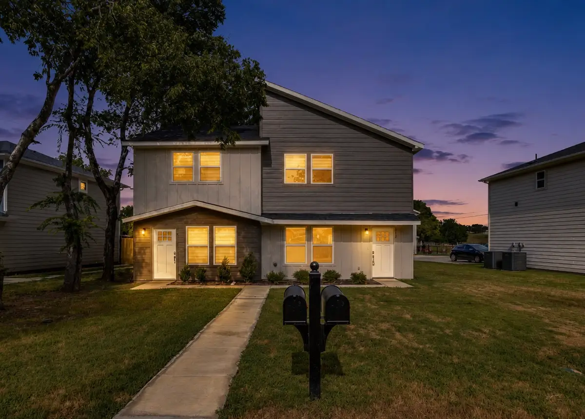 931 & 933 River Road, Fort Worth, TX 76114 - #1