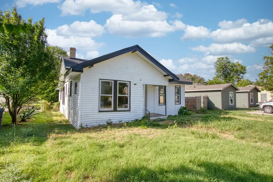 2210 Mckenzie Avenue, Waco, TX 76708 - #3