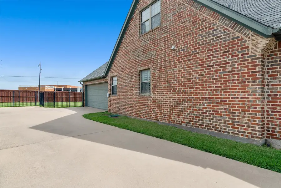 2417 Westhaven Court, Sherman, TX 75092 - #2