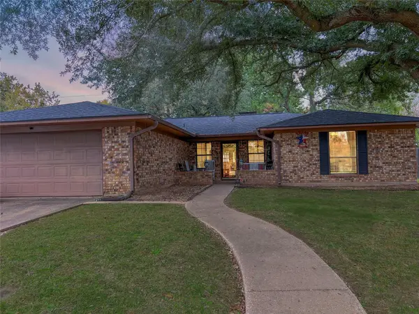 23 Haven Circle, Denison, TX 75020