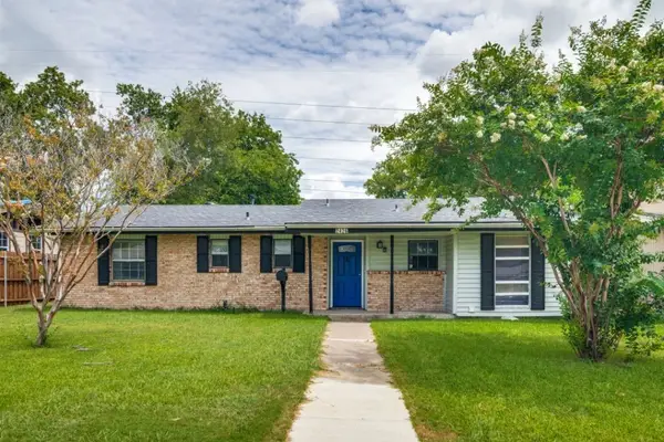 2426 Whit Drive, Mesquite, TX 75150