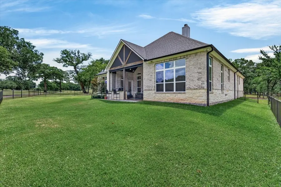 181 Colonial Drive, Mabank, TX 75156 - #3