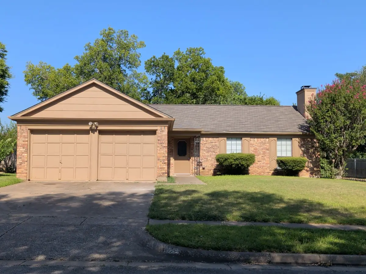 1703 Chittam Drive, Euless, TX 76039 - #1