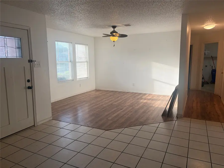 1229 Longleaf Drive, Cedar Hill, TX 75104 - #2